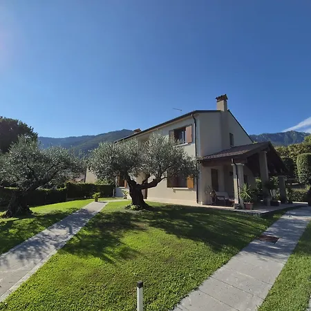 Tatil Evi Maryhouse Borso del Grappa